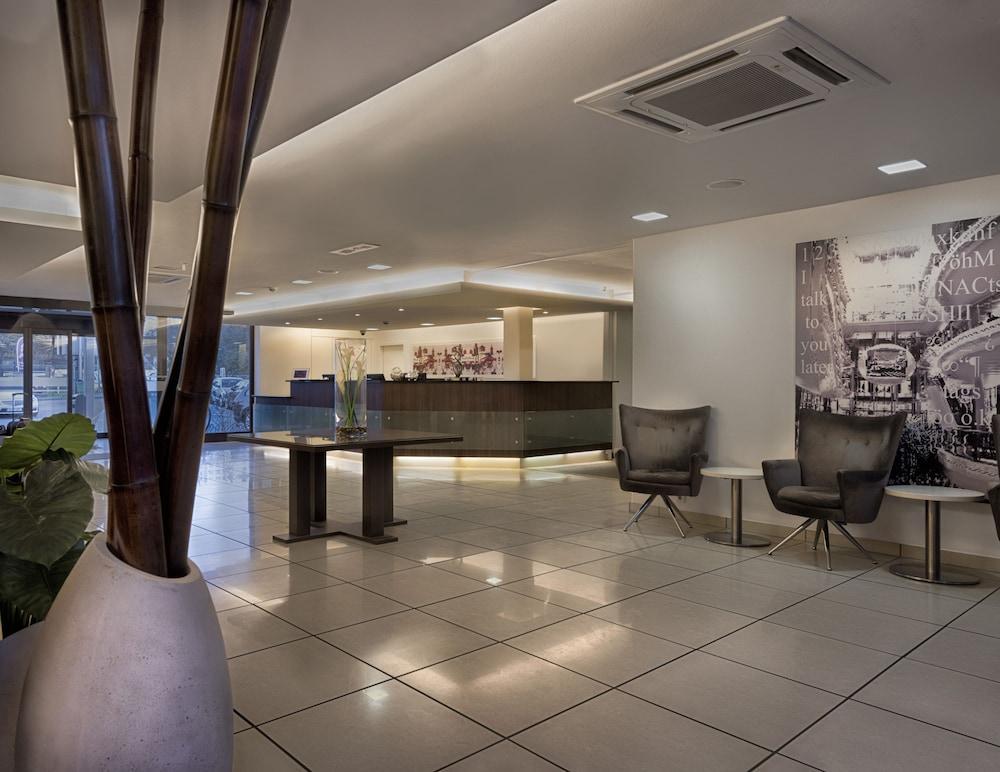 Mercure Hotel Düsseldorf Süd Interior foto